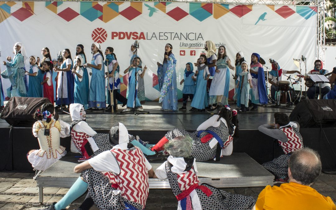 El musical Canto + Juego + Coexisto deleitó a numerosas madres y sus familias en PDVSA La Estancia